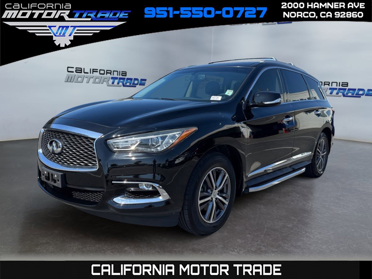 Used 2017 INFINITI QX60 FWD w/ Premium Package