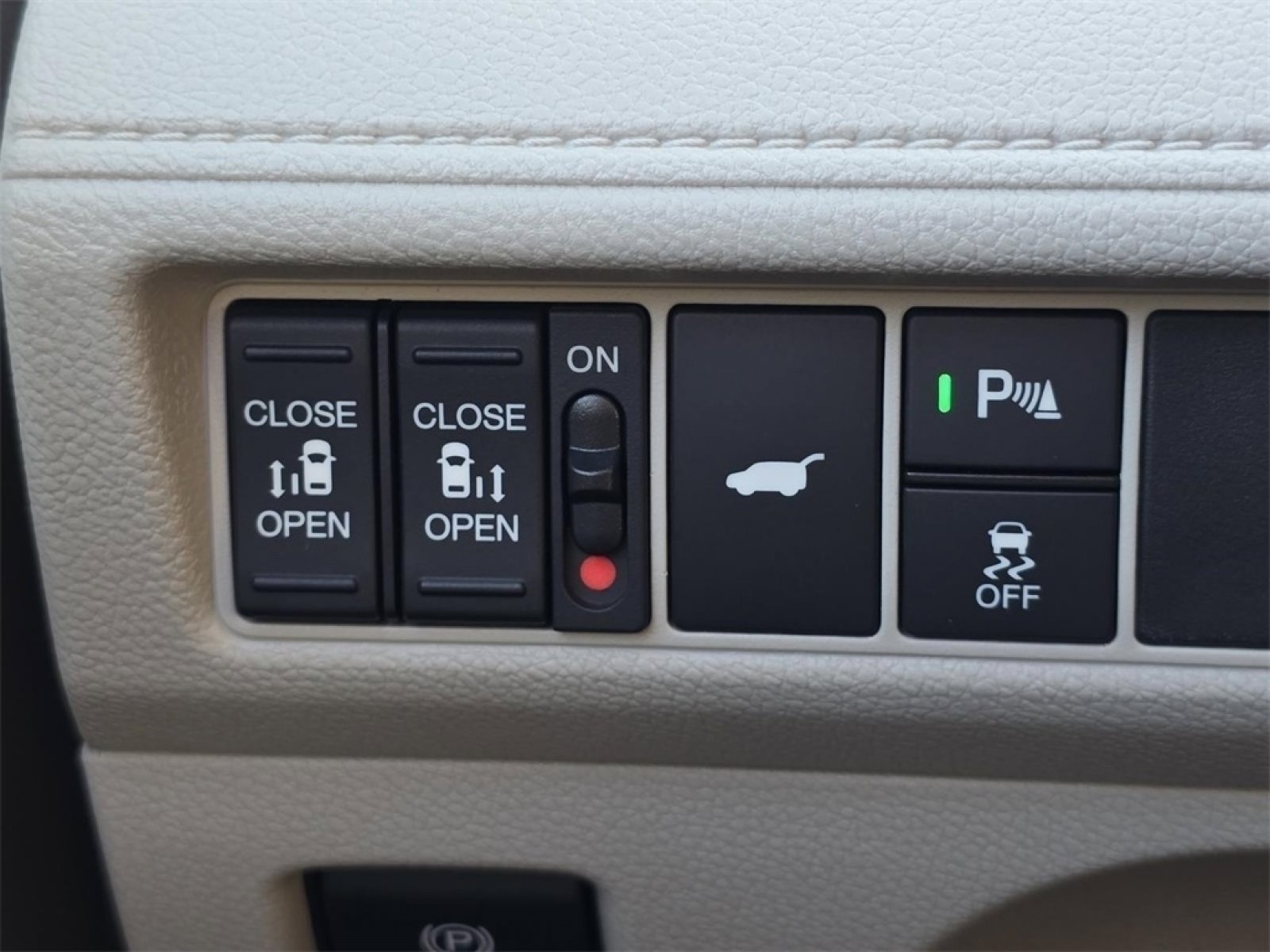 New 2026 Honda Odyssey Elite image 12