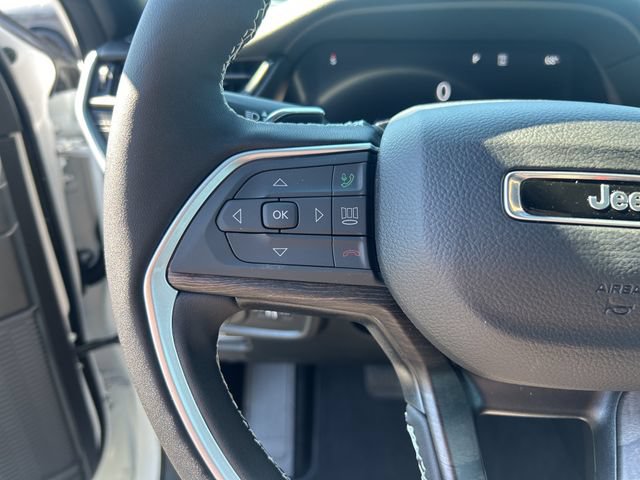 New 2026 Jeep Grand Cherokee L 4WD image 28