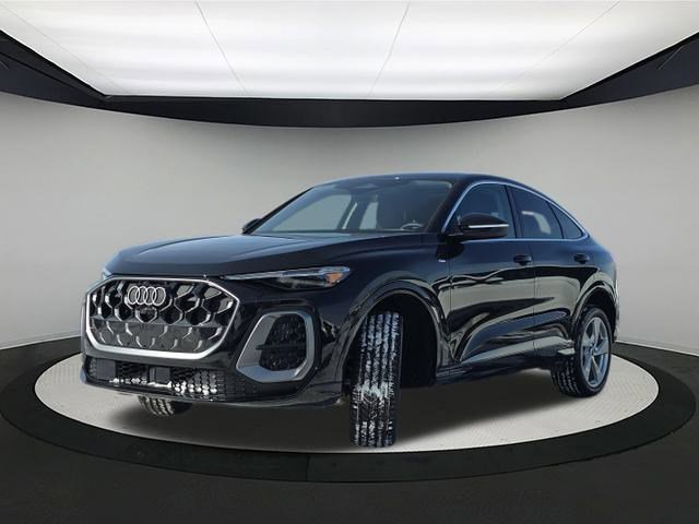 Certified 2025 Audi Q5 Premium Plus image 3