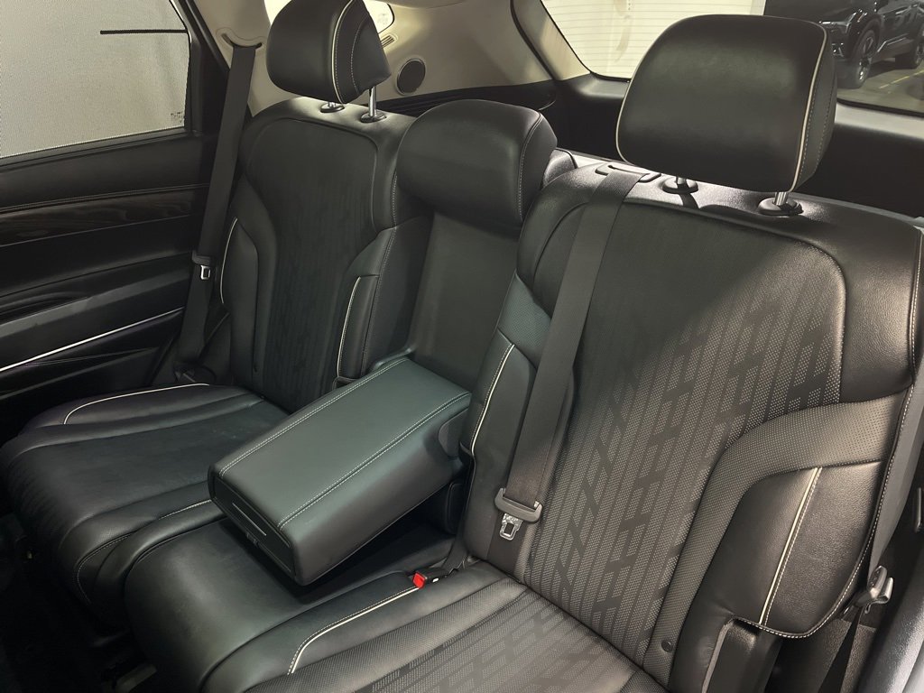 Used 2021 Genesis GV80 2.5T w/ Prestige Package 04 image 16