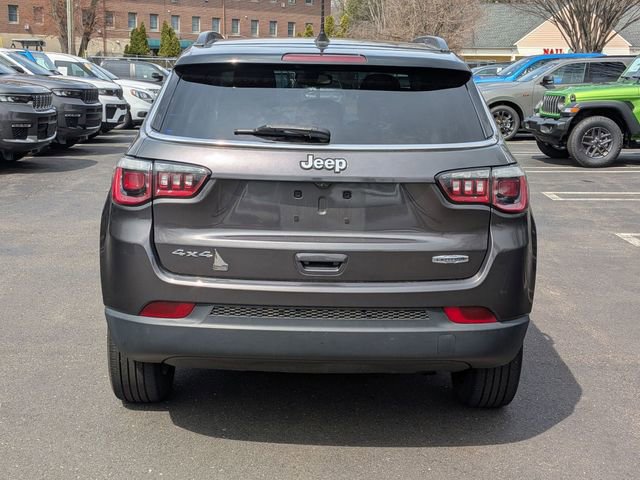 Certified 2018 Jeep Compass Latitude image 4