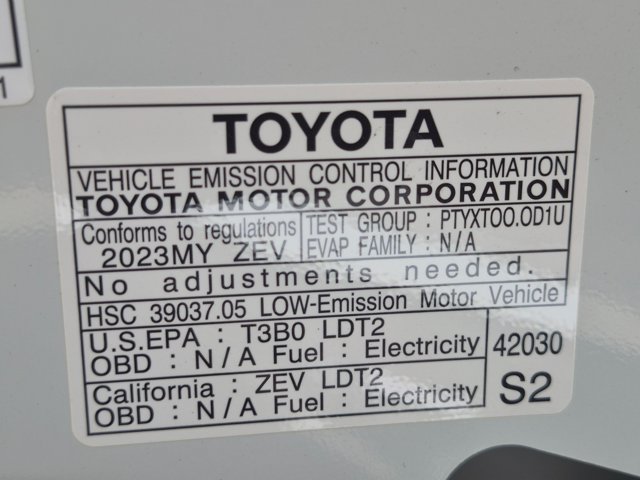 Used 2023 Toyota bZ4X AWD image 20