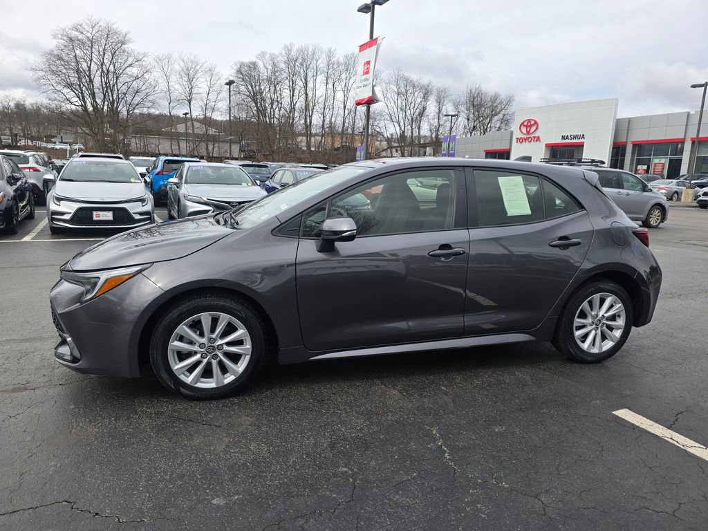 Certified 2023 Toyota Corolla SE image 3
