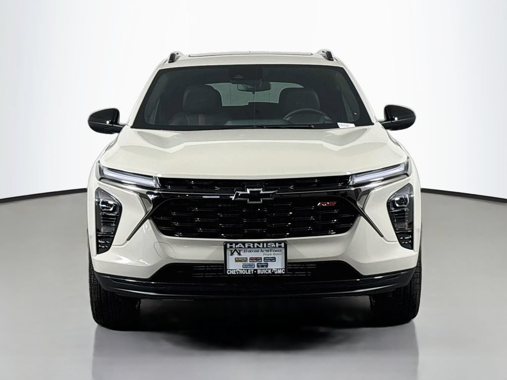 New 2026 Chevrolet Trax RS w/ Sunroof Package FWD image 2