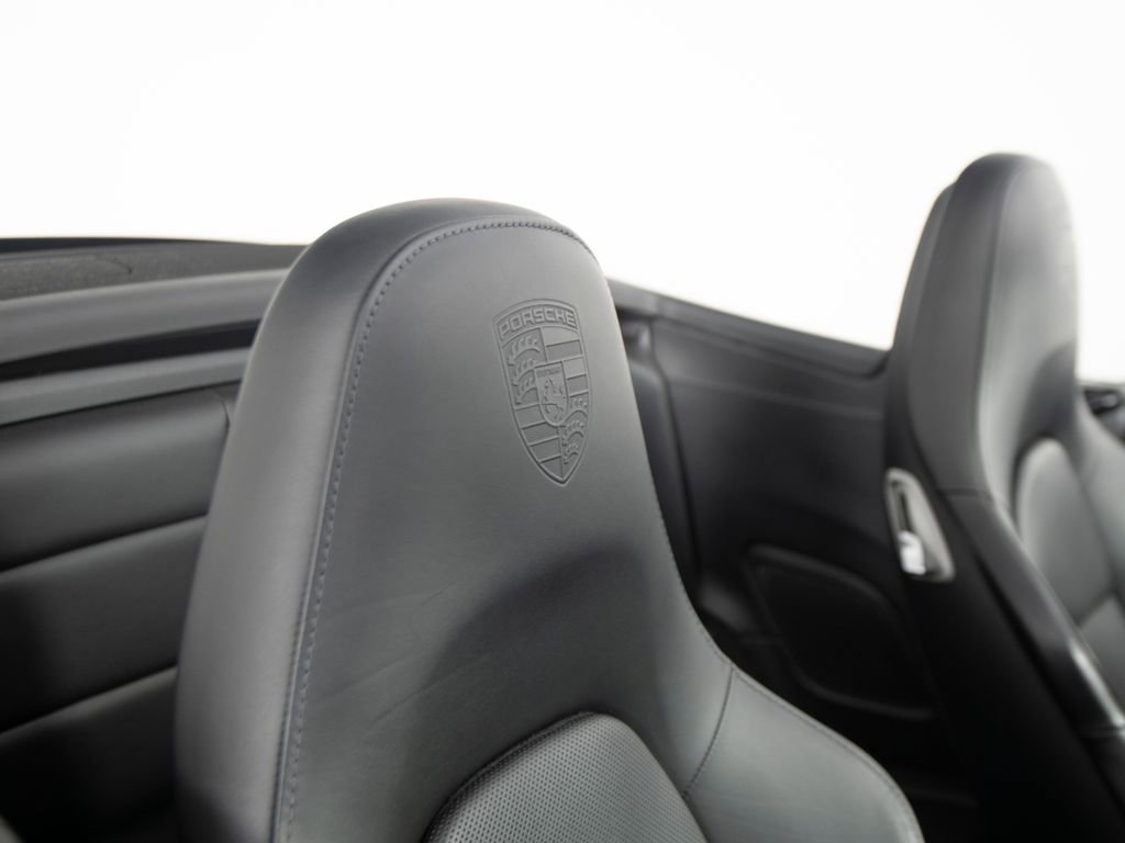 Certified 2015 Porsche 911 Turbo S AWD/4WD image 37