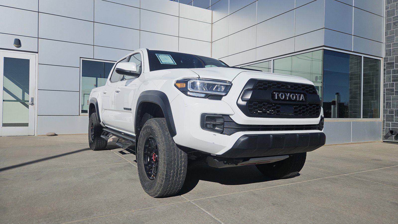 Used 2023 Toyota Tacoma TRD Pro AWD/4WD image 4