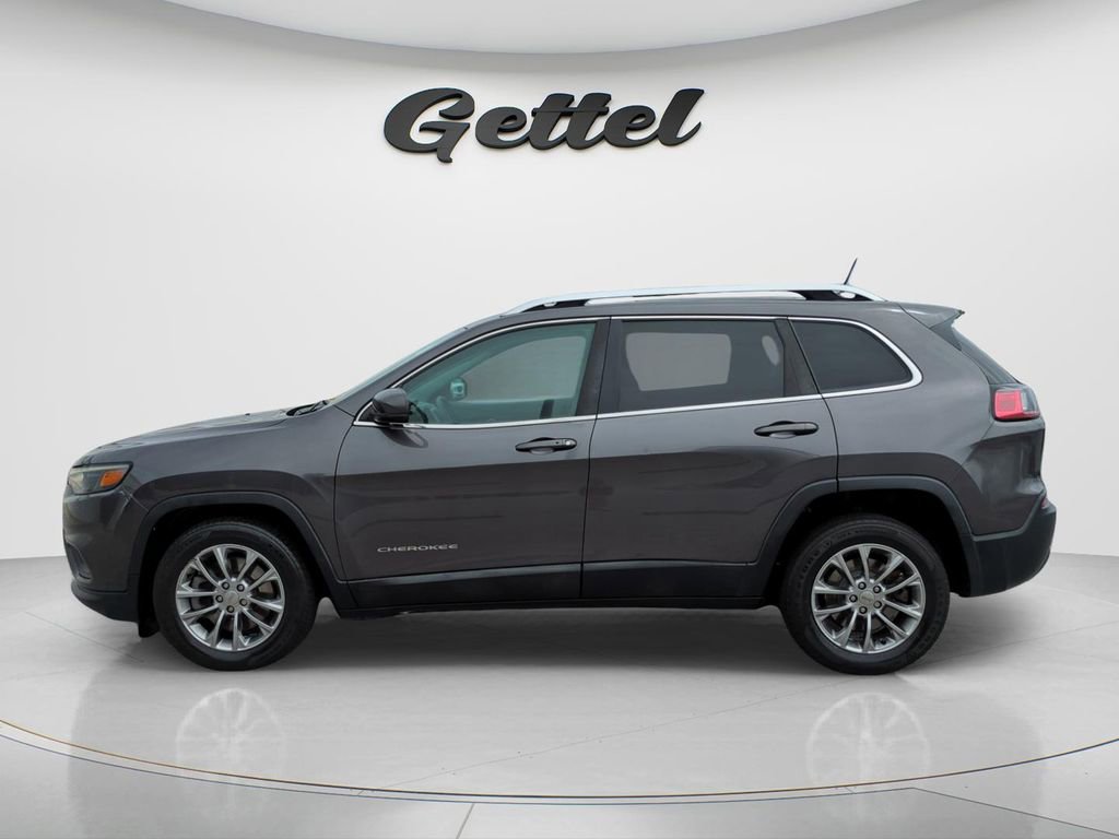 Used 2020 Jeep Cherokee Latitude Plus w/ Trailer Tow Group FWD image 8