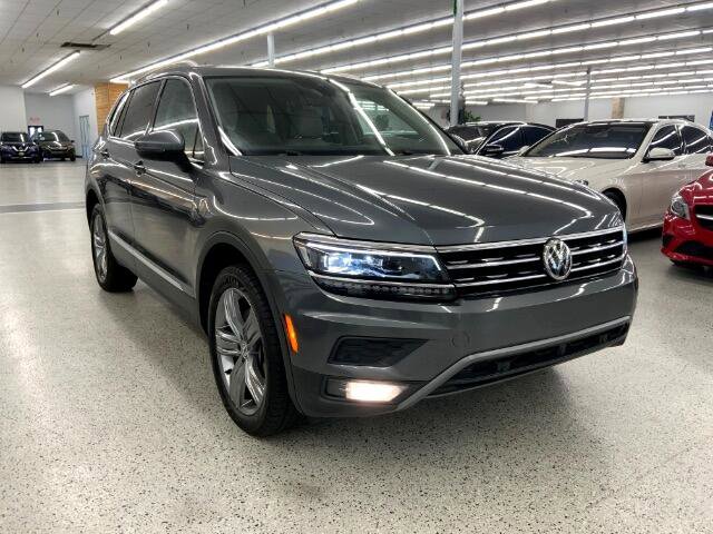 Used 2019 Volkswagen Tiguan SEL Premium image 4