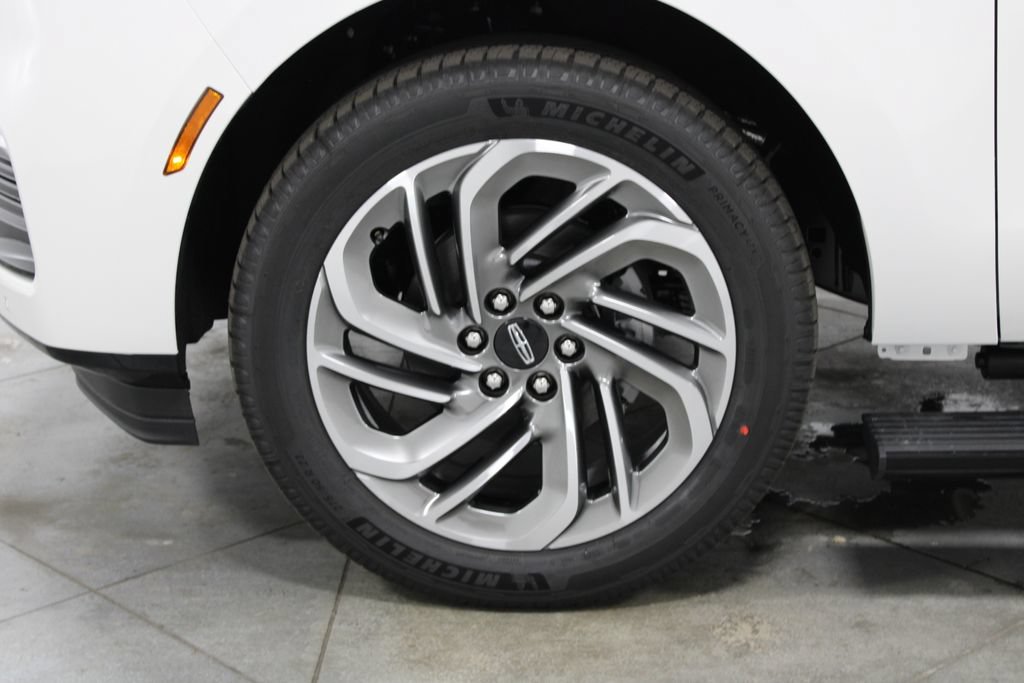 New 2027 Lincoln Navigator Reserve RWD image 20
