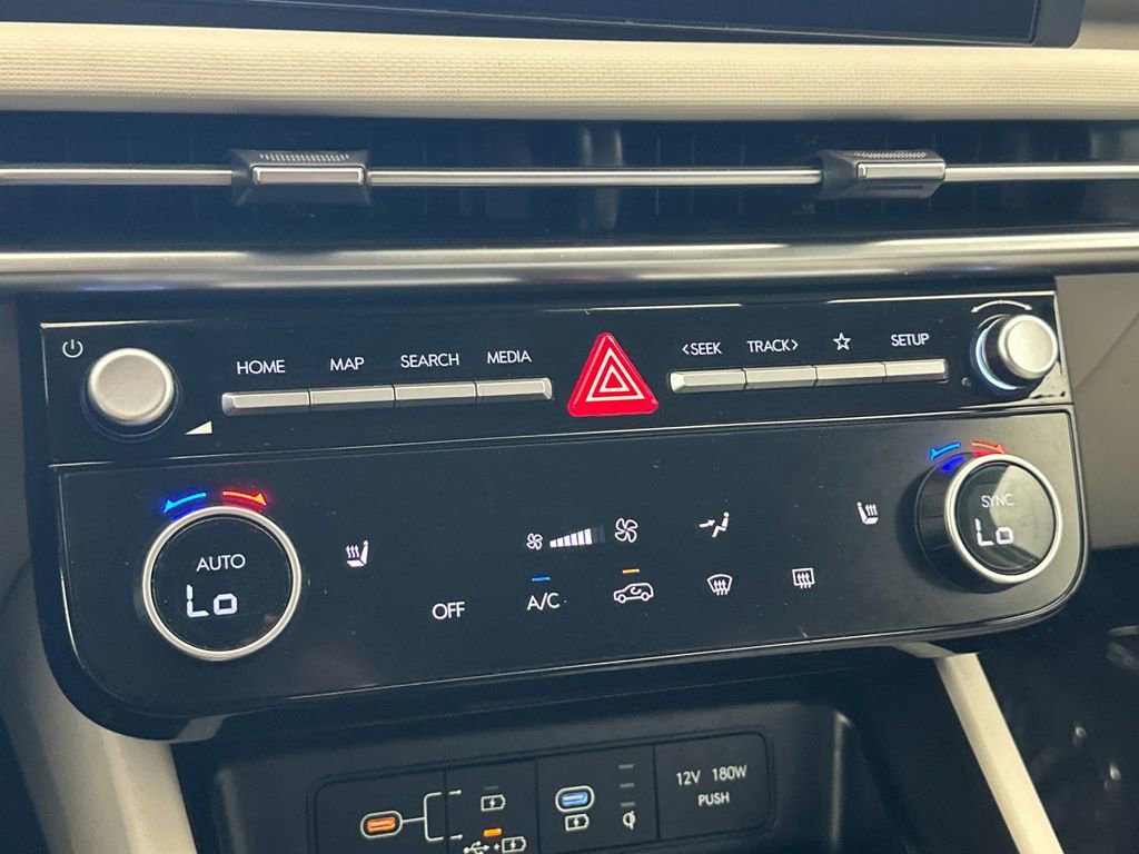 Used 2025 Hyundai Tucson SEL FWD image 19