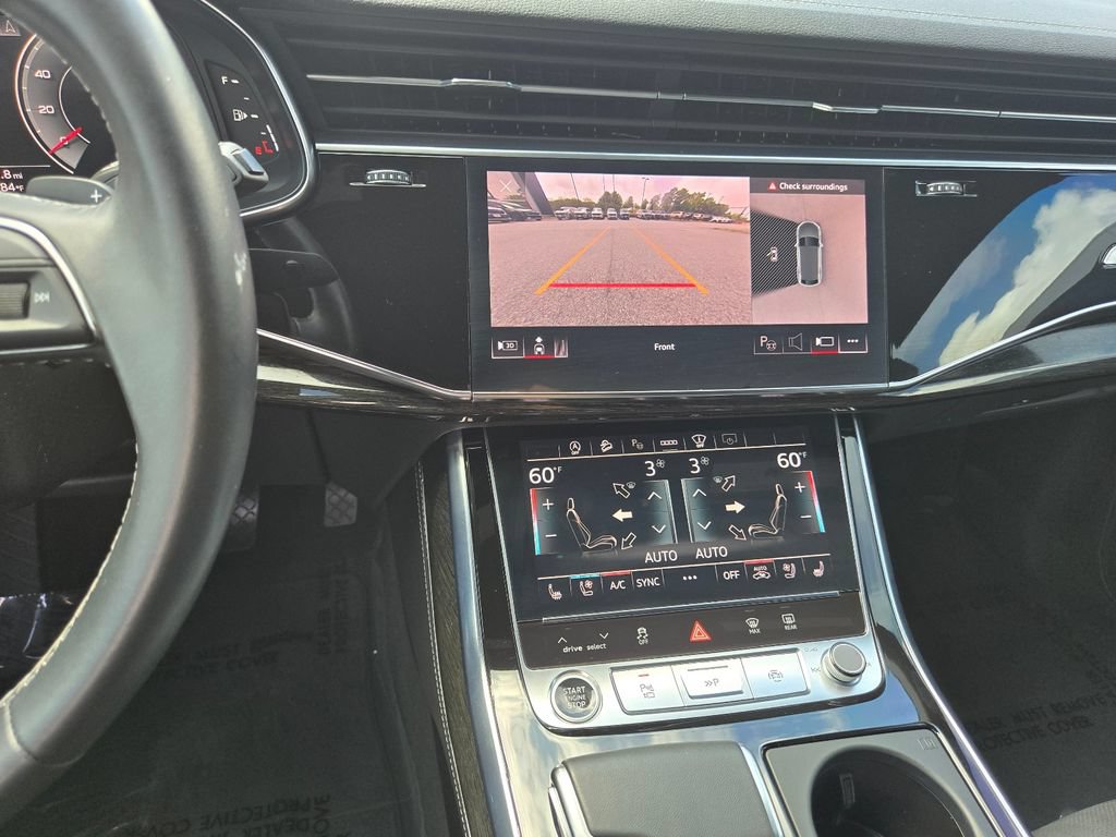 Used 2025 Audi Q8 Prestige AWD/4WD image 22