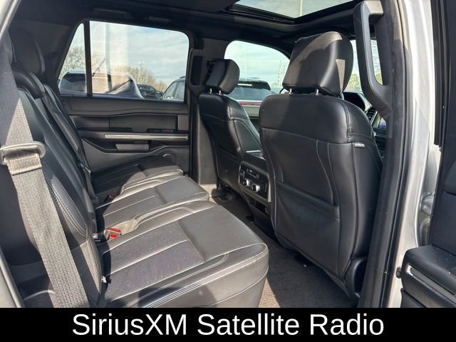 Used 2020 Ford Expedition XLT w/ Equipment Group 202A image 7