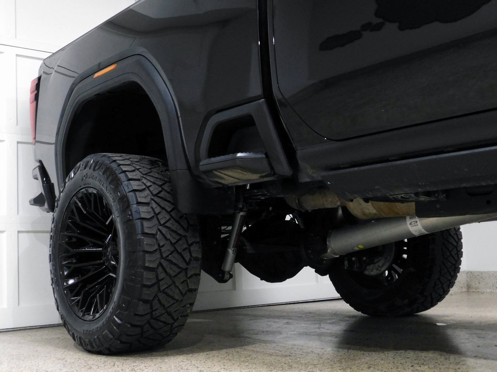 Used 2024 GMC Sierra 2500 Denali w/ Denali Reserve Package image 13