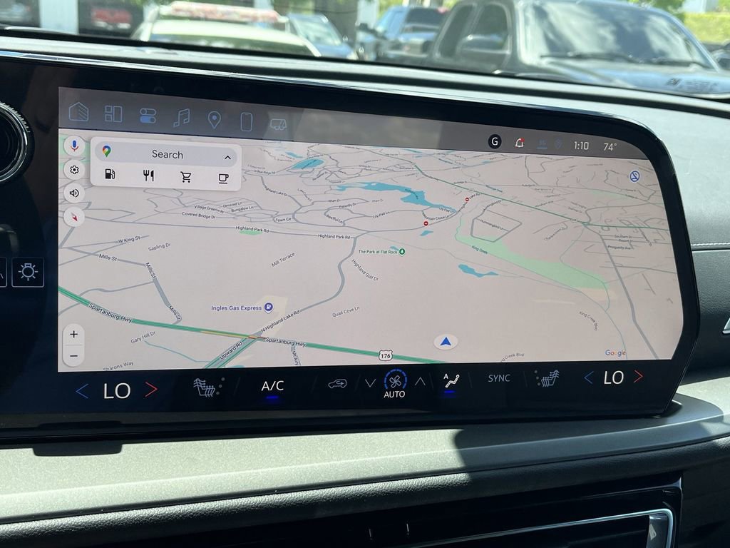 New 2025 Chevrolet Traverse LT w/ Driver Confidence Package image 15