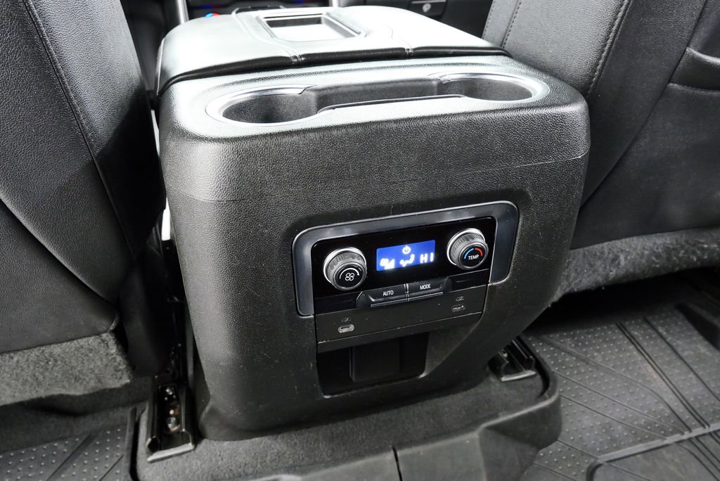 Used 2022 Chevrolet Tahoe Z71 image 24