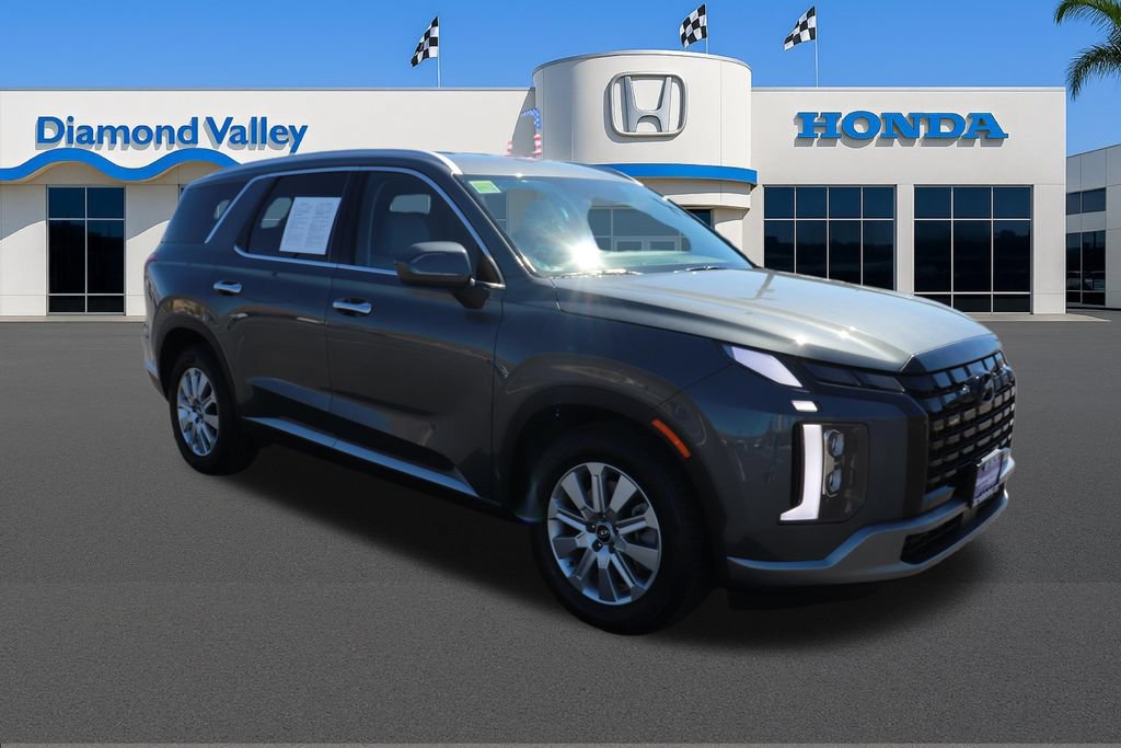 Used 2025 Hyundai Palisade SEL FWD image 1
