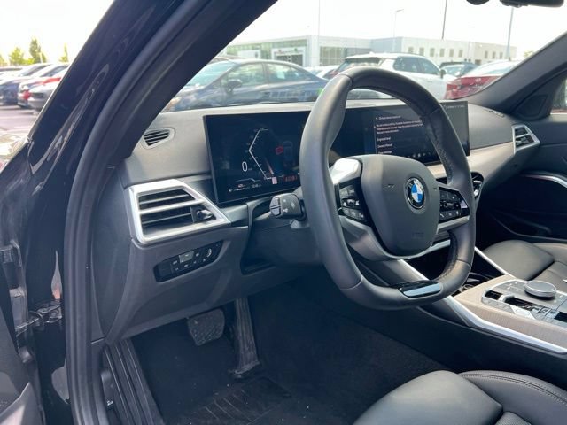 Used 2025 BMW 330i Sedan RWD image 9