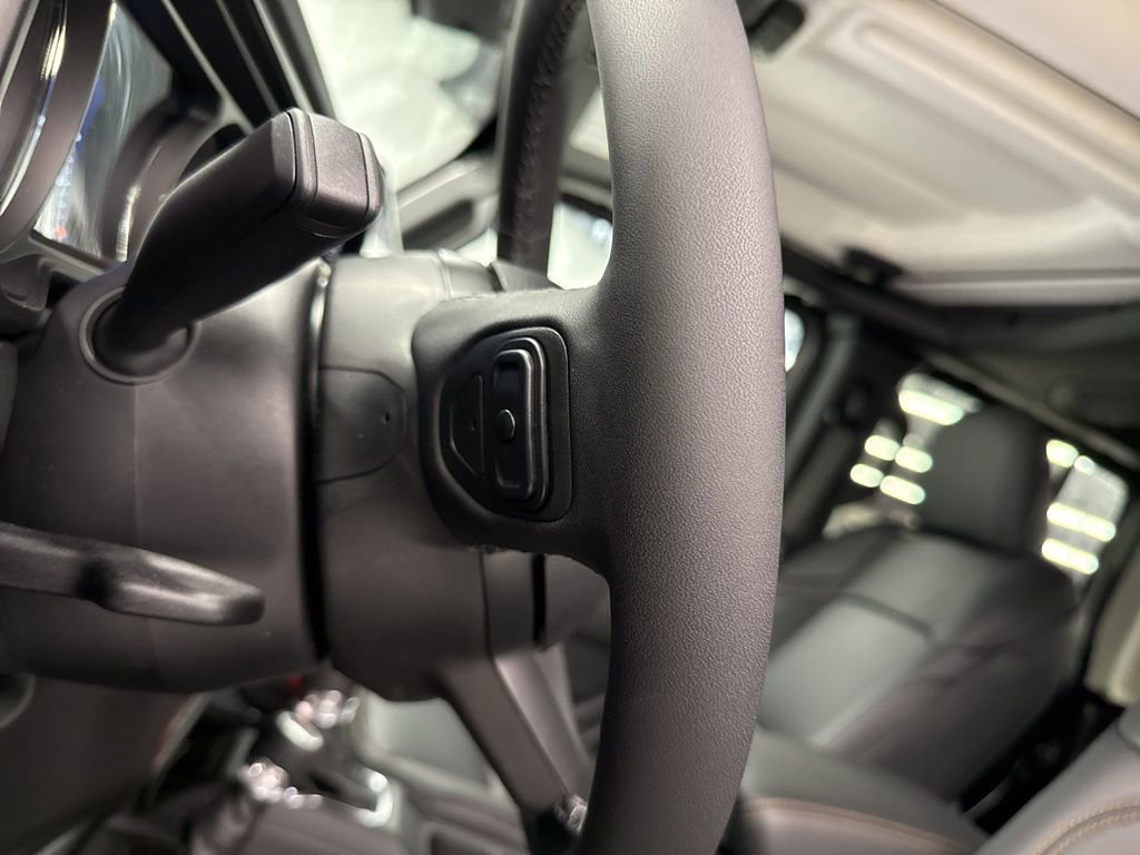 New 2026 Jeep Gladiator Sport image 20