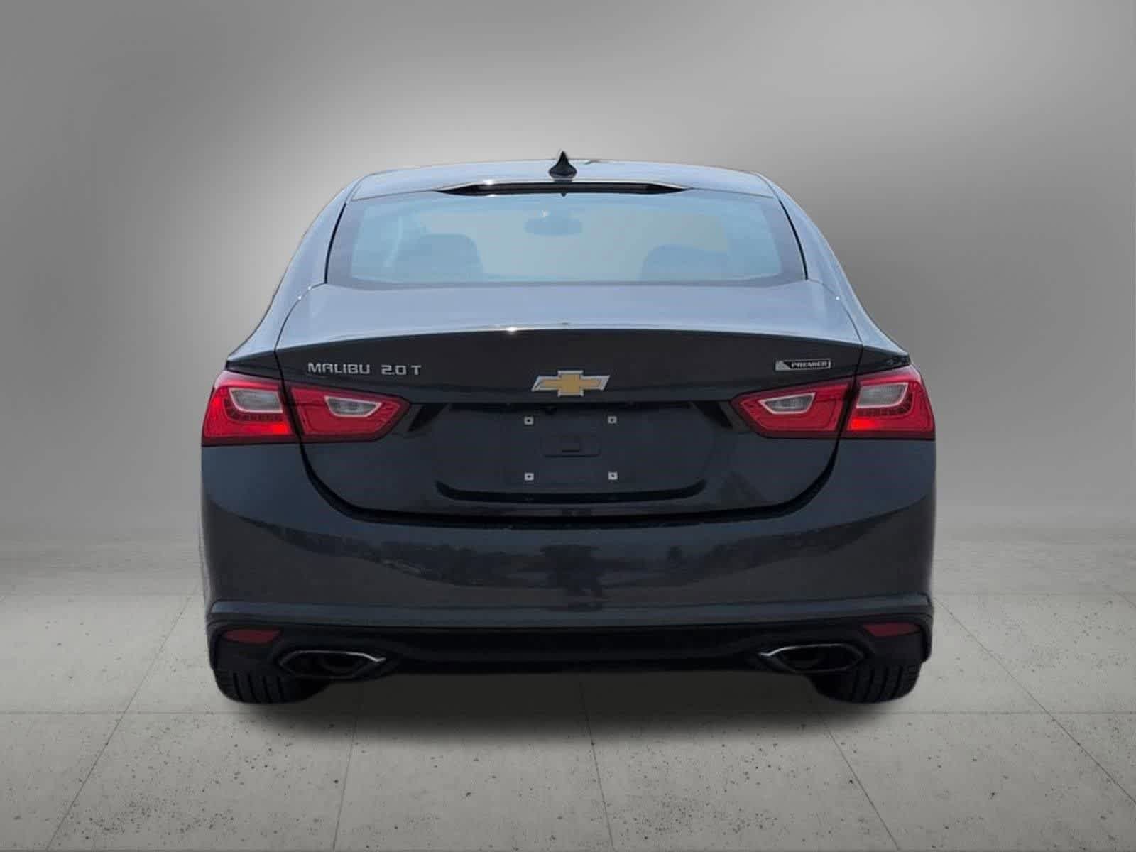 Used 2017 Chevrolet Malibu Premier FWD image 5