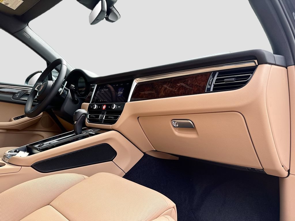 New 2026 Porsche Macan S AWD/4WD image 30