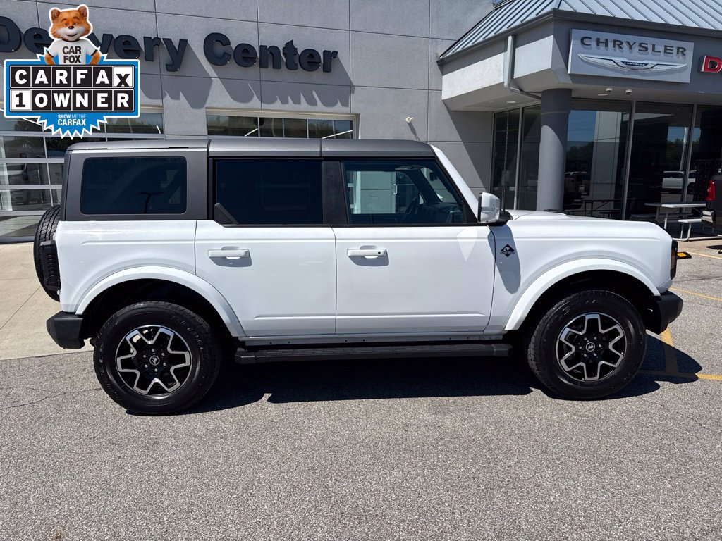 Used 2023 Ford Bronco Outer Banks AWD/4WD image 4