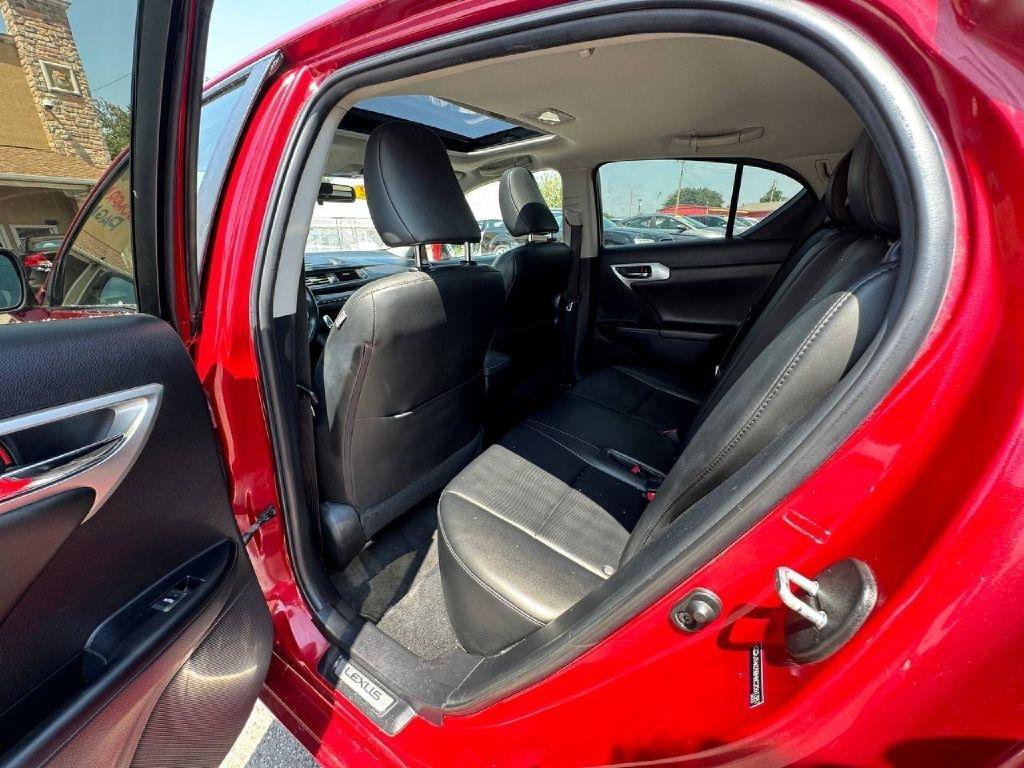 Used 2012 Lexus CT 200h Premium image 14