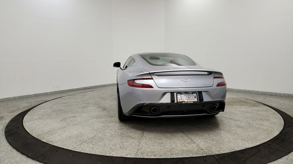 Used 2014 Aston Martin Vanquish Coupe RWD image 4