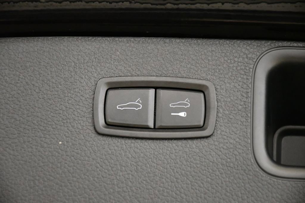 Used 2023 Porsche Macan S image 59