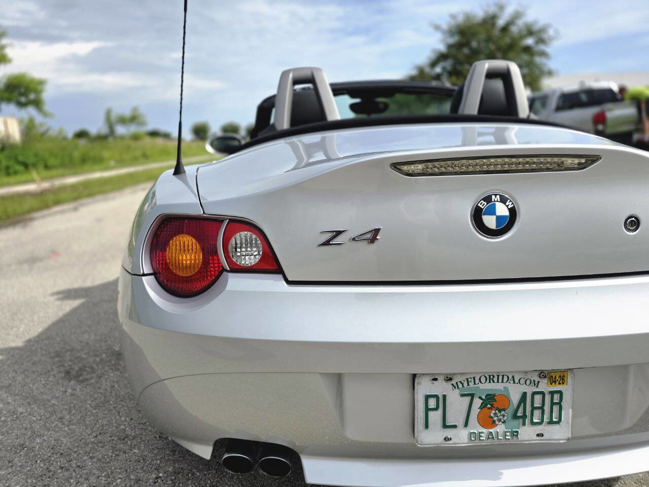 Used 2003 BMW Z4 3.0i image 18