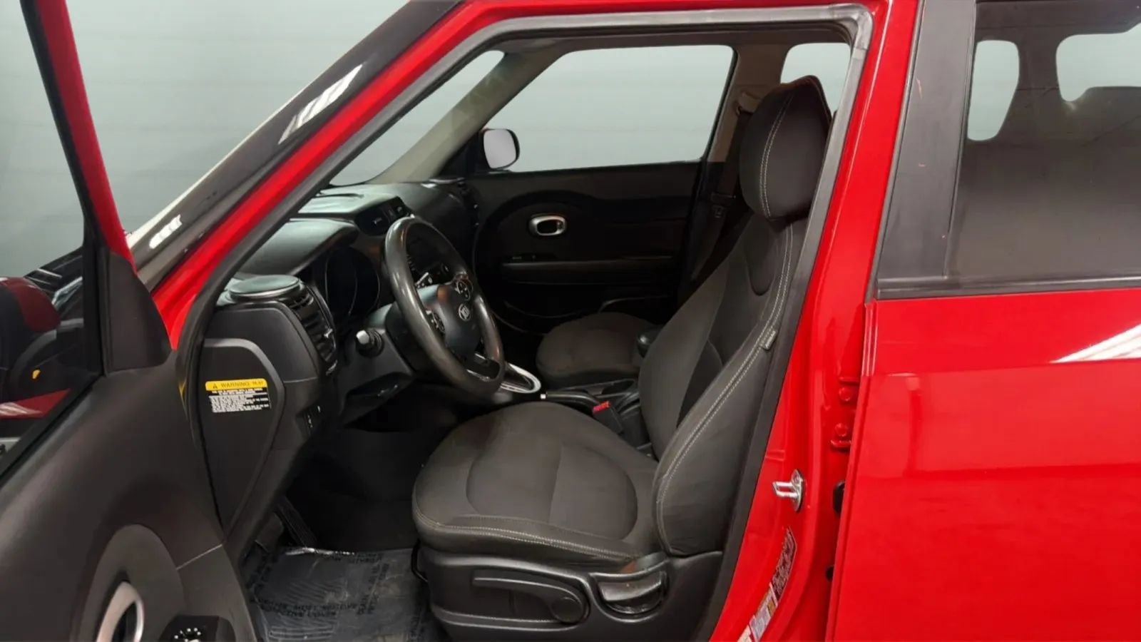 Used 2019 Kia Soul FWD image 20