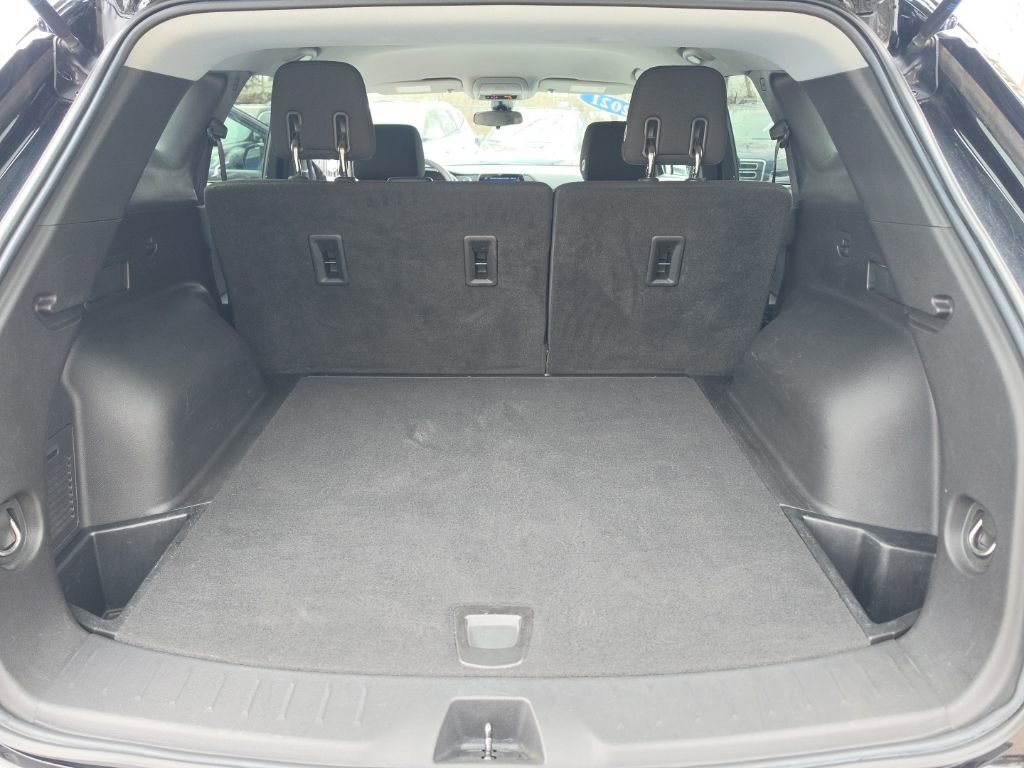 Used 2021 Chevrolet Blazer LT FWD image 28
