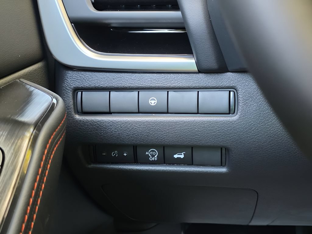 New 2026 Nissan Rogue SV AWD/4WD image 23