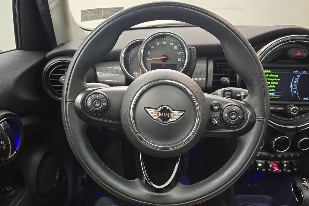 Used 2016 MINI Cooper 4-Door Hardtop FWD image 16
