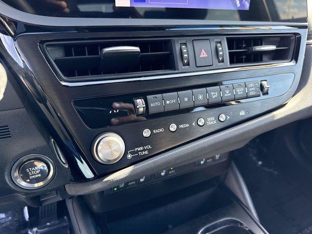 Certified 2024 Lexus ES 350 w/ Premium Package FWD image 19
