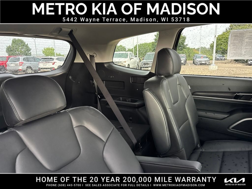Used 2025 Kia Telluride S AWD/4WD image 48