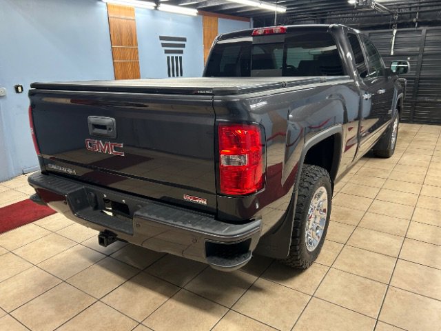 Used 2015 GMC Sierra 1500 SLT w/ All-Terrain Package image 4