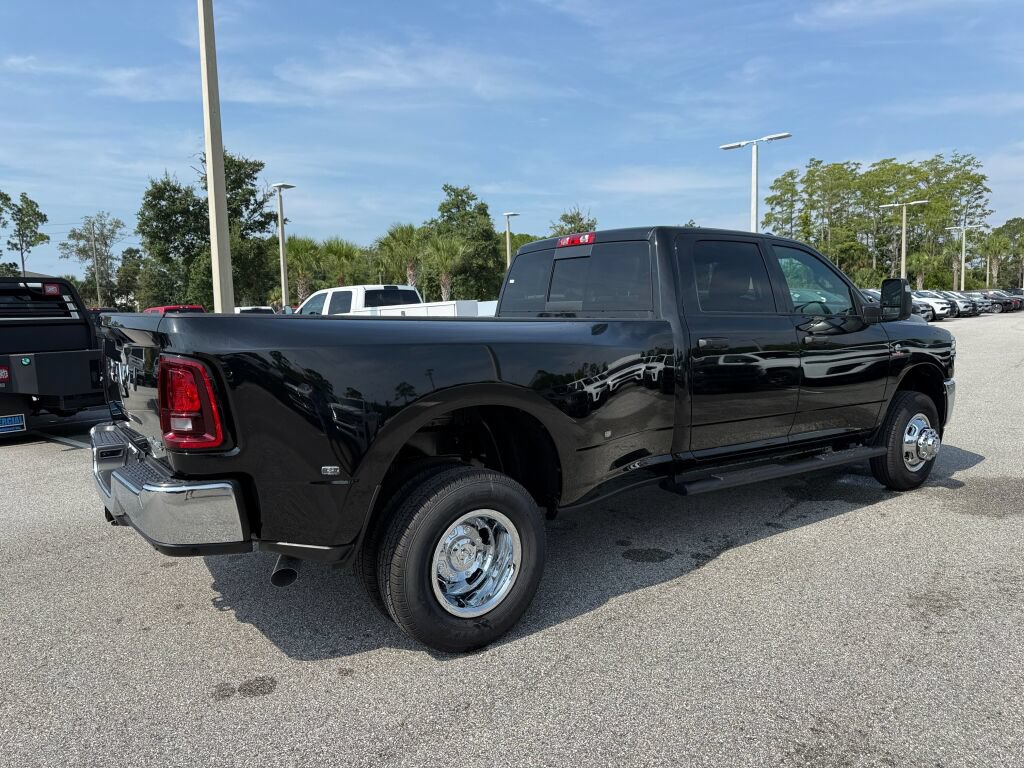 New 2026 RAM 3500 Tradesman AWD/4WD image 3