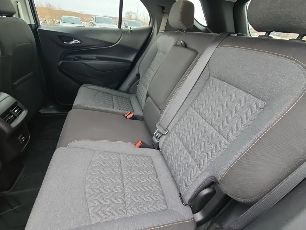 Certified 2024 Chevrolet Equinox LT w/ LPO, Floor Liner Package image 18