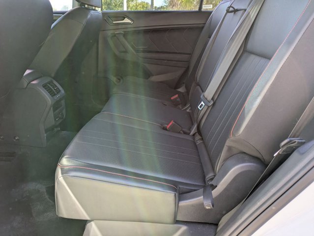 Used 2024 Volkswagen Tiguan SE image 22