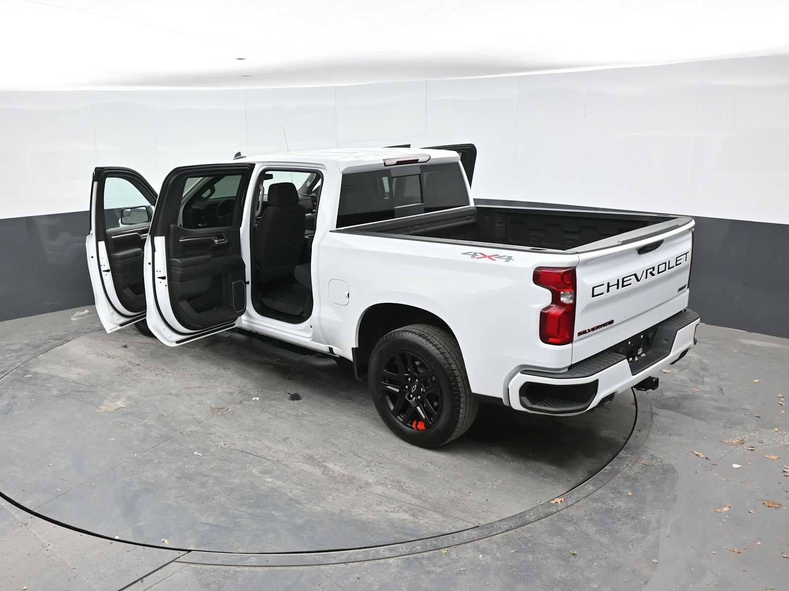 Used 2023 Chevrolet Silverado 1500 RST w/ Redline Edition AWD/4WD image 55