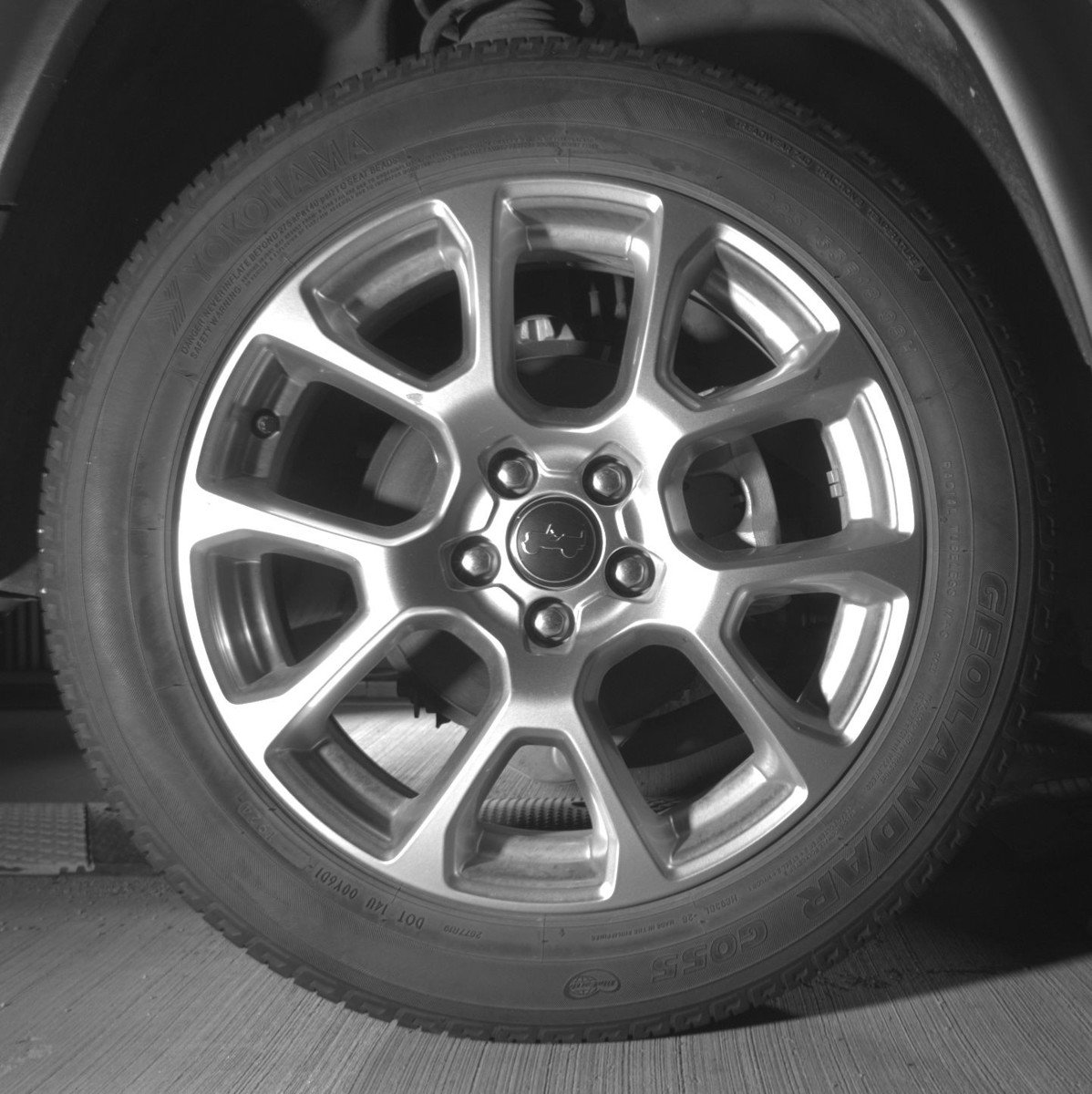 Used 2025 Jeep Compass Limited image 15