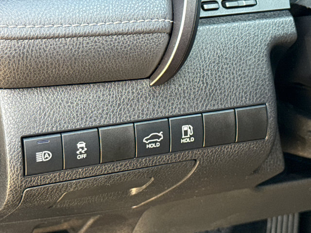 Used 2019 Toyota Camry XSE FWD image 20