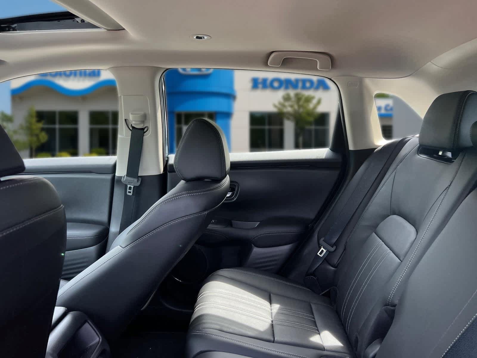 Used 2026 Honda HR-V EX-L image 27