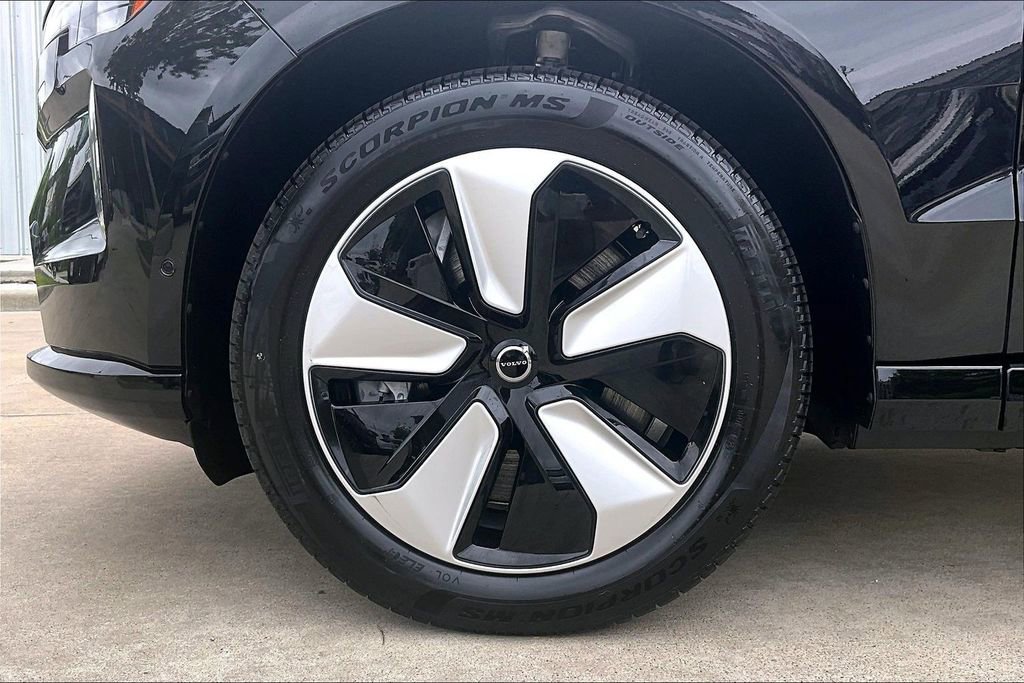 New 2026 Volvo EX90 Plus AWD/4WD image 42