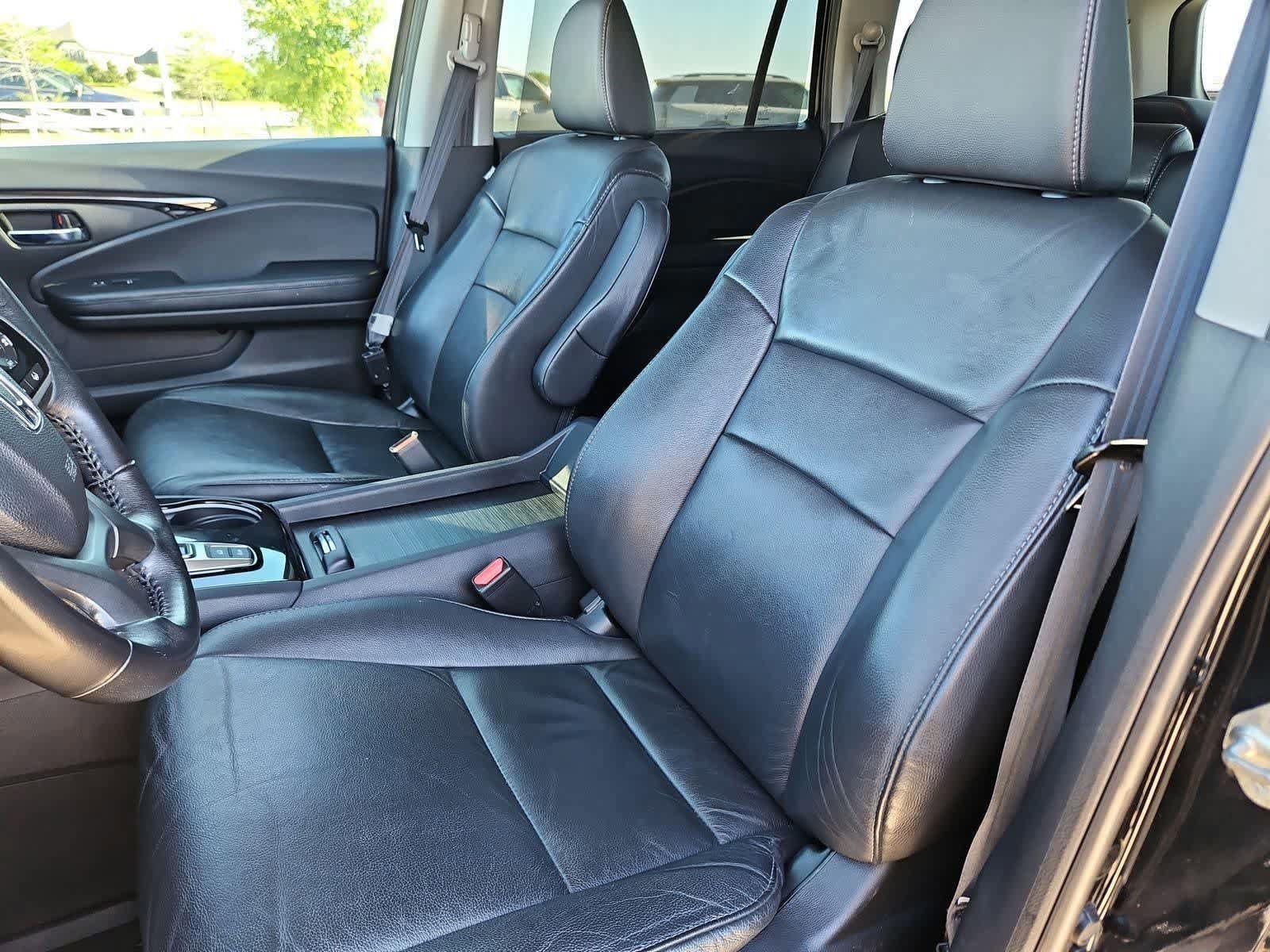 Used 2020 Honda Pilot Touring image 15