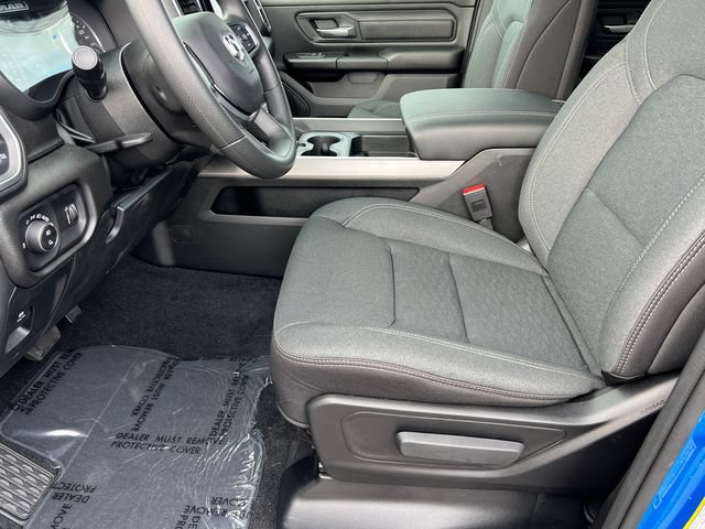 New 2026 RAM 1500 Express AWD/4WD image 22