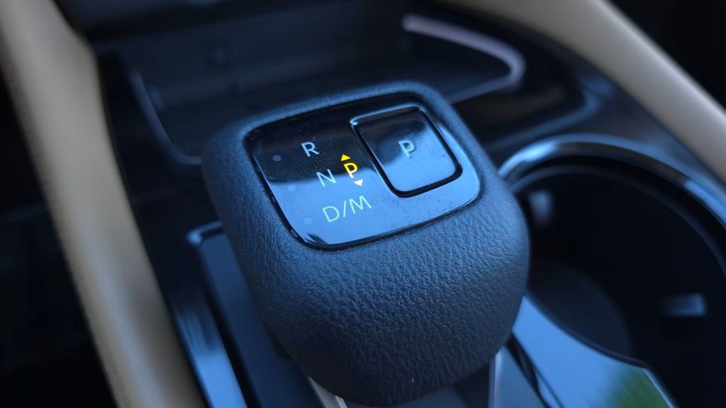 Used 2023 Nissan Rogue Platinum w/ Platinum Premium Package image 40