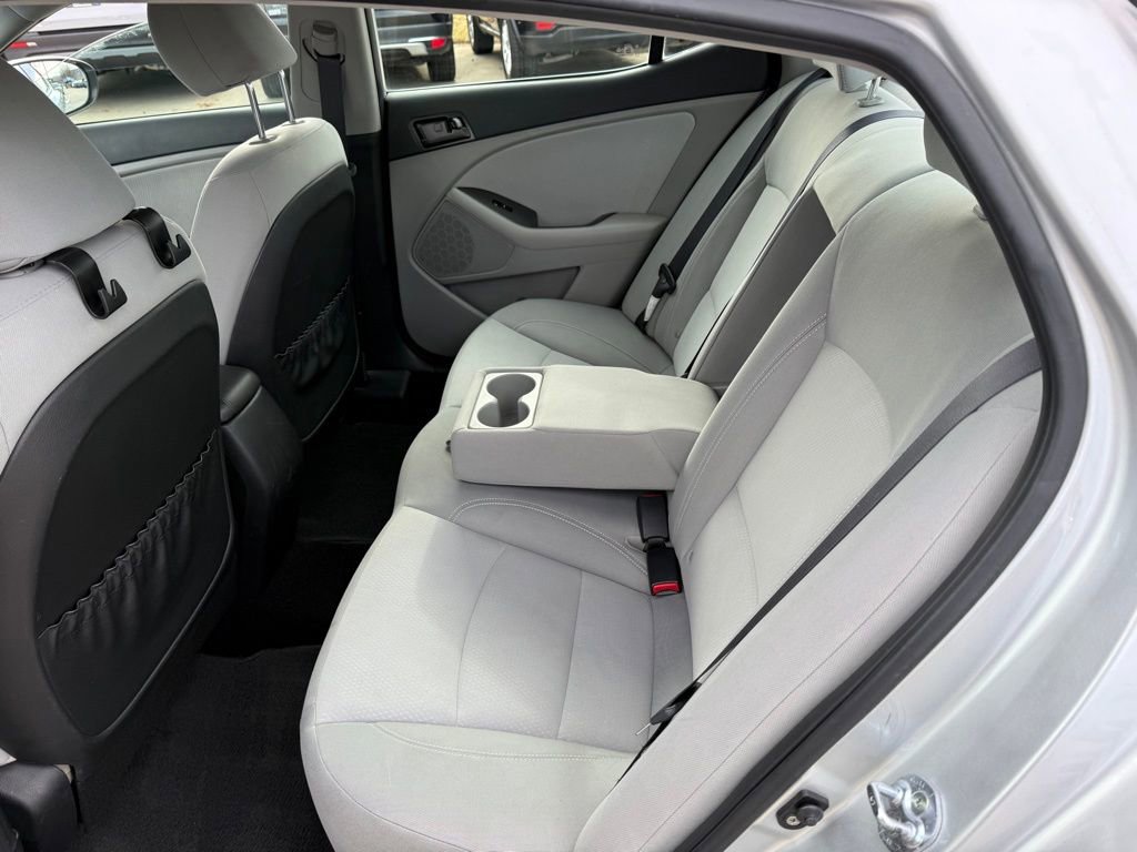 Used 2012 Kia Optima LX w/ Convenience Pkg image 14