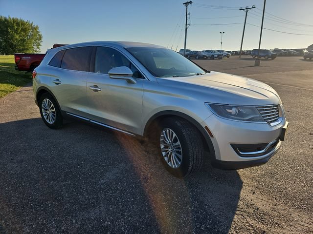 Used 2016 Lincoln MKX Select FWD image 7